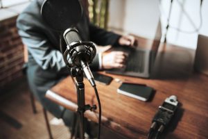 Podcasting: Ventajas para diferenciarte como empresa y proporcionar mayor valor a tu audiencia.